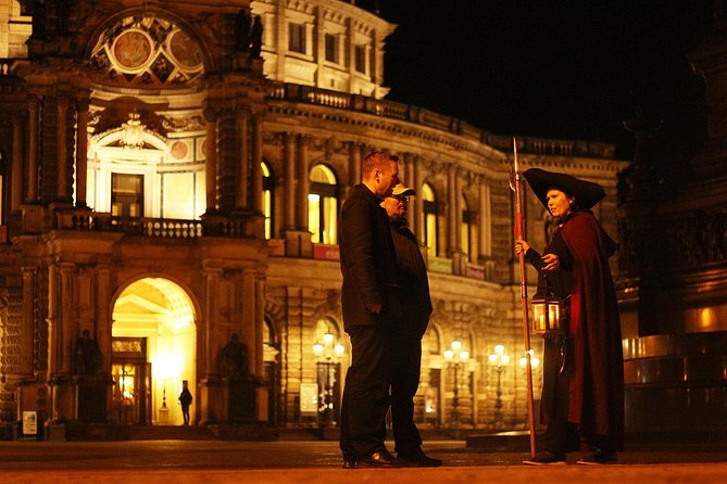 Dresden: Walking tour with the night watchman - The route from Theaterplatz to An der Frauenkirche