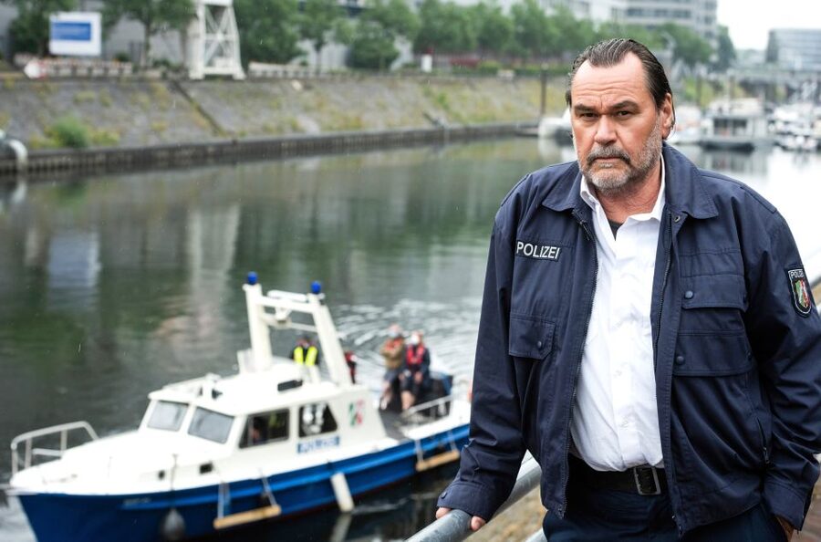 Duisburg: Schimmi Tour goes City - Tatort in Duisburg: what this themed walk really feels like