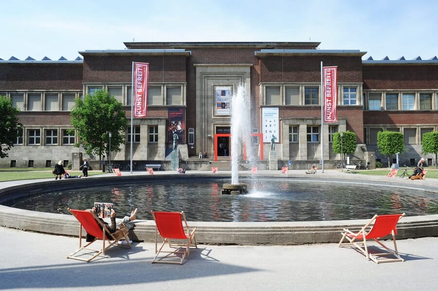 Düsseldorf: 2-Day Art Exhibition and Museum Pass - A Smart Way to Choose Your First Museum (Since It Starts the Clock)