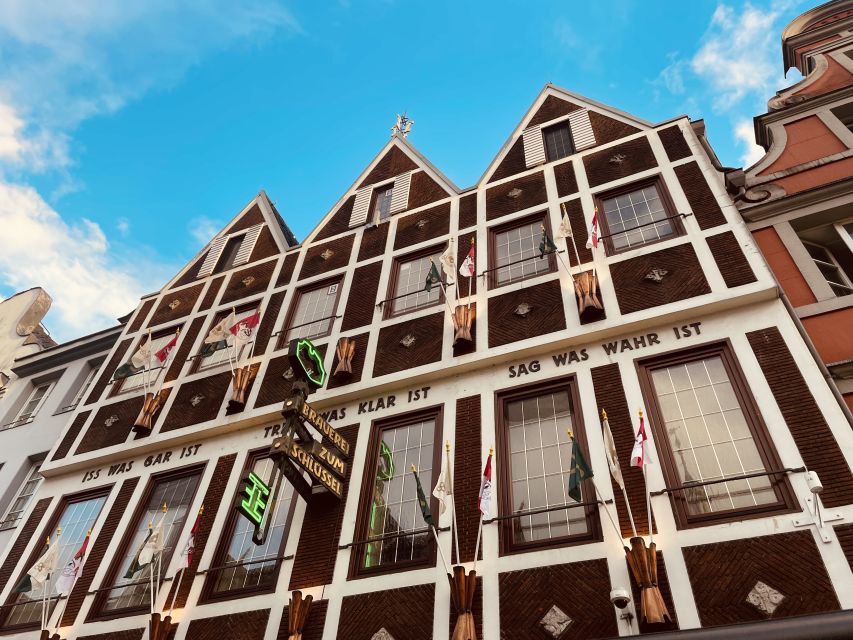 Düsseldorf: Altbier-Safari Beer Walking Tour - Starting at Burgplatz, the old town energy you actually need