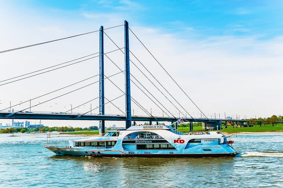 Düsseldorf: City Sightseeing Cruise on the Rhine - Rhine Views in One Hour, Without the Fuss