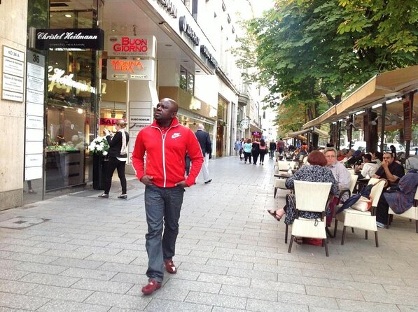 Dusseldorf: City Walk Audio Guide in 7 Languages on your Phone - Key Highlights Before You Start