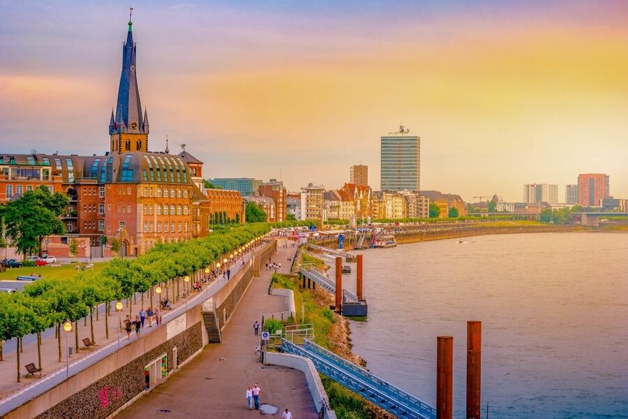 Düsseldorf: Classic City Segway Tour - Key Highlights at a Glance