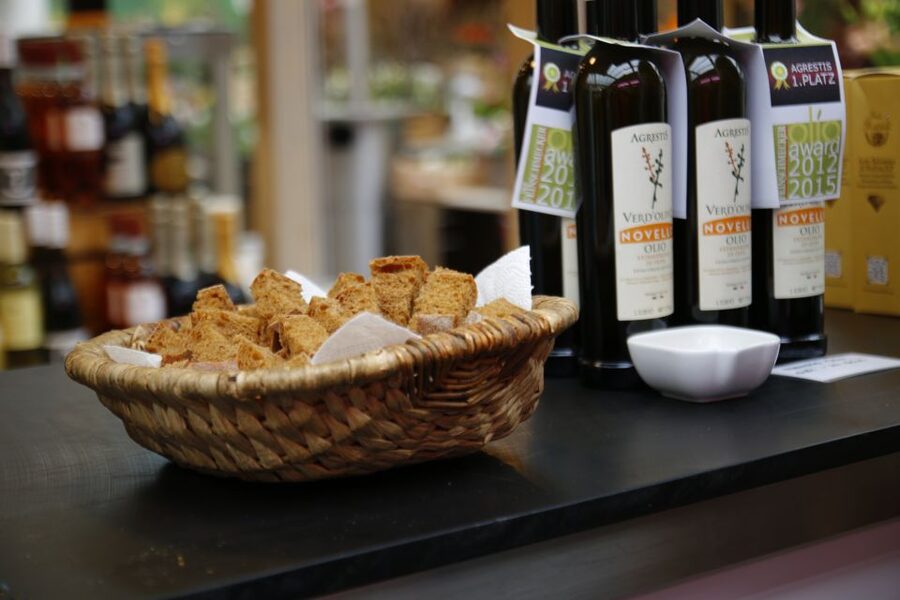 Düsseldorf: Culinary Soul Guided Tour - The Guide Factor: Why This Tour Feels Easy to Enjoy