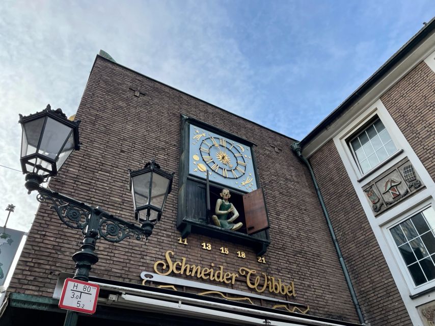 Düsseldorf: Guided Old Town Tour with Beer Break - Key things you will notice on this Düsseldorf tour