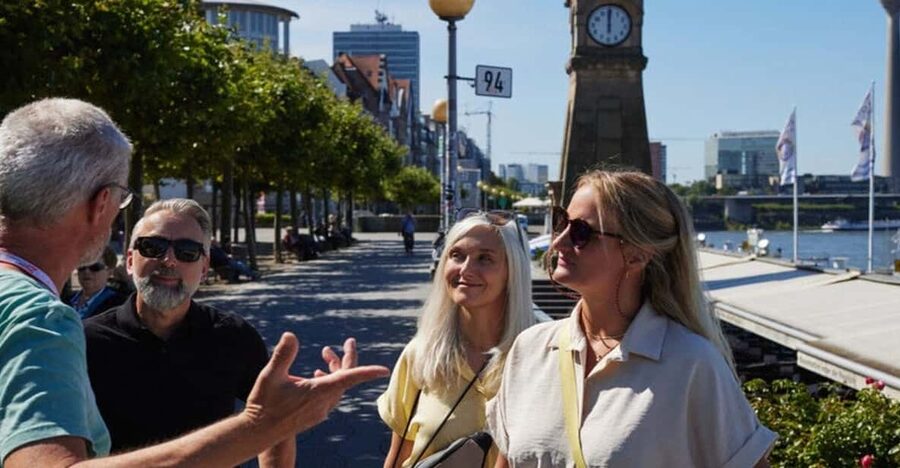 Düsseldorf: In a nutshell - the 60 minutes tour - Cultural Stops and Modern Architecture, Without the Information Overload