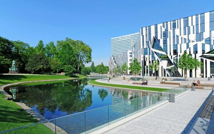 Düsseldorf: In a nutshell - the 60 minutes tour - Who This Tour Fits Best (And When It Might Not)