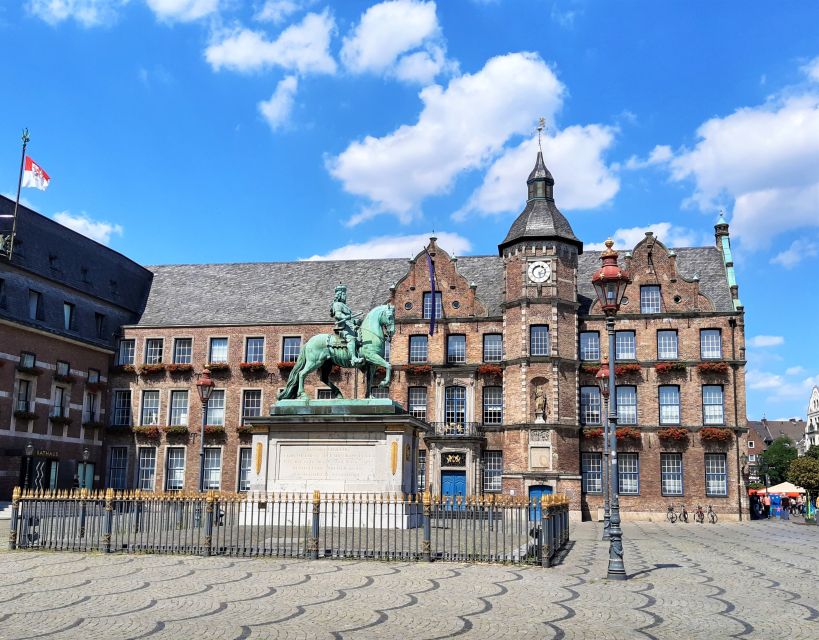 Dusseldorf: Old Town & Altbier Tour - Key highlights to look forward to