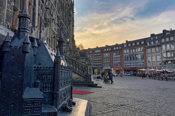 e-Scavenger hunt Aachen: Explore the city at your own pace - Should You Book the e-Scavenger Hunt Aachen?