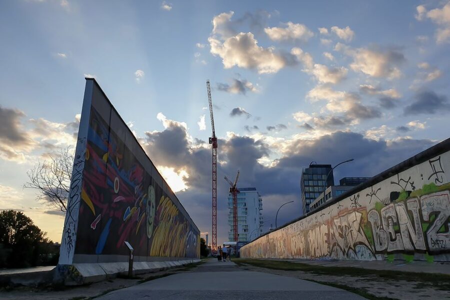 East Berlin and the Wall: Walking Tour - What you learn from the guides, and why personal storytelling helps