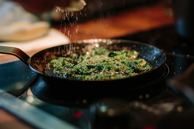 Eat Like a Berliner: Market Tour, Cooking Class and Lunch - Shopping Winterfeldtmarkt: Ingredients, Tastes, and Useful Clues
