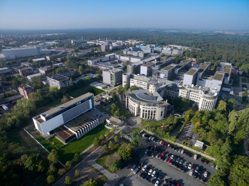 EUMETSAT - weather data for the world "made in Darmstadt" - Logistics that affect your comfort: bags, weather, and group rules