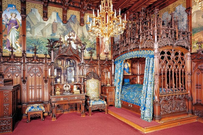 EXCLUSiVE SKIP-THE-CROWDS Neuschwanstein and Linderhof Castle Tour from Munich INCL. TICKETS - Hohenschwangau approach: the moment Neuschwanstein starts feeling real
