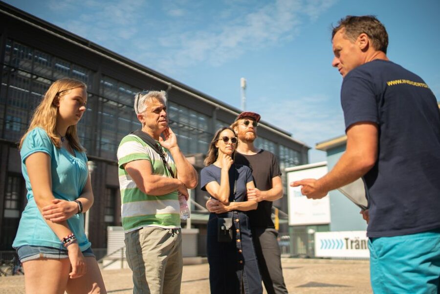 Explore Berlin: Walking Tour of All The Iconic Sites - Key Things That Make This Berlin Tour Worth Your Time