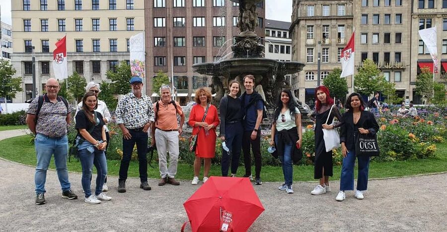 Explore Düsseldorf with Passionate tour guides! - Two Hours That Feel Like You Got the City’s Playbook
