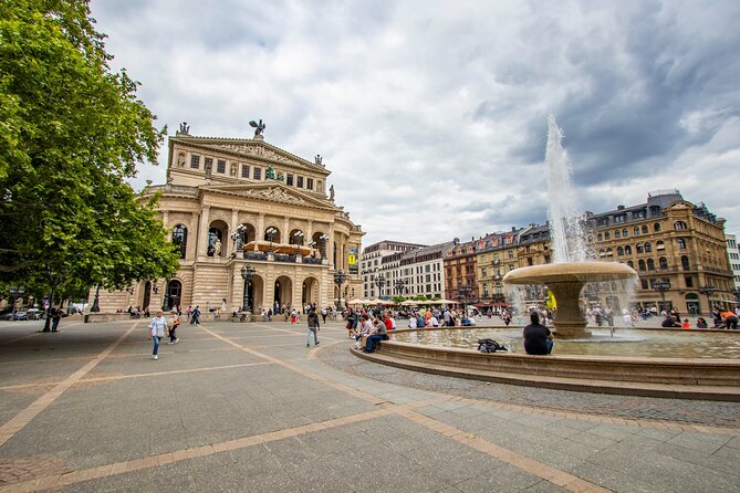 Explore Frankfurt in 60 minutes with a Local - Goethe’s birthplace: the human thread behind the name