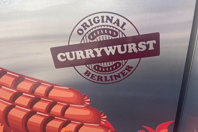 Food tasting tour in Berlin of HIDDEN GEMS (Small Groups) - Stop 4 at Torstraße 122: Currywurst With a Classic Drink