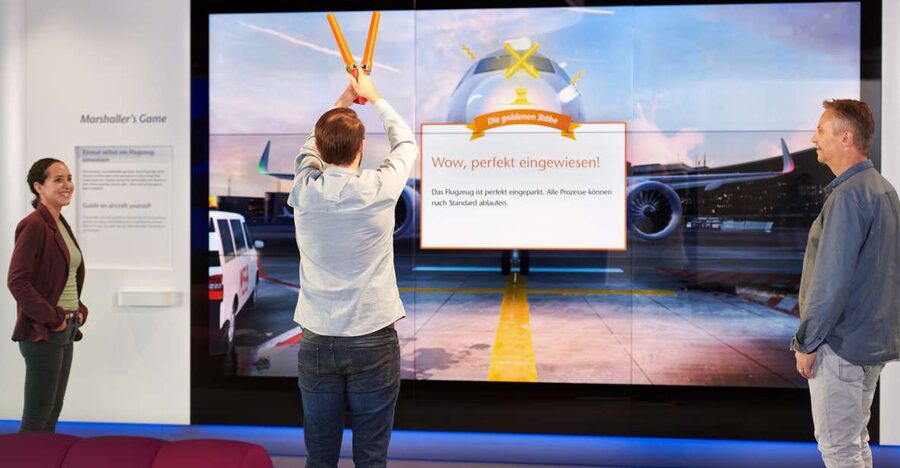Frankfurt Airport: Fraport Visitor Center Entry Ticket - Frankfurt Airport, explained in real time