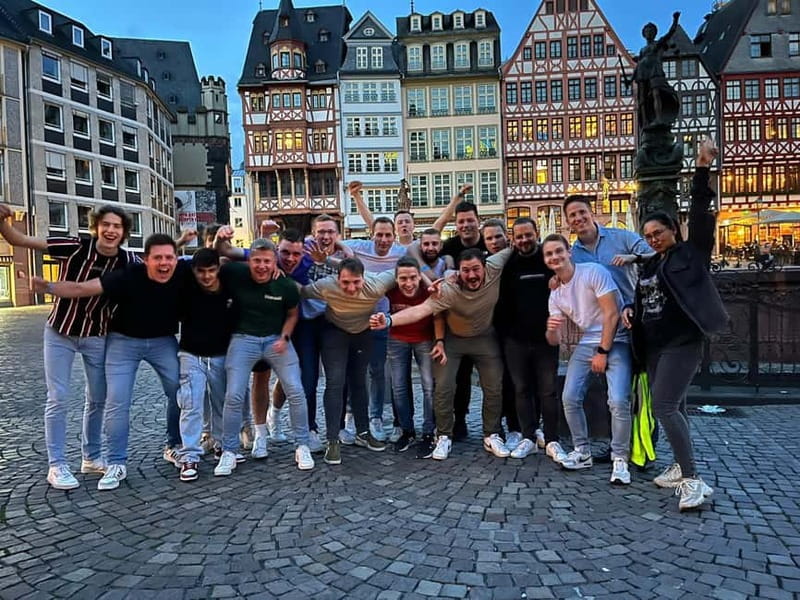 Frankfurt am Main: Night Pub Crawl Shots and Party - Which Guides Make a Difference, and Why It Matters