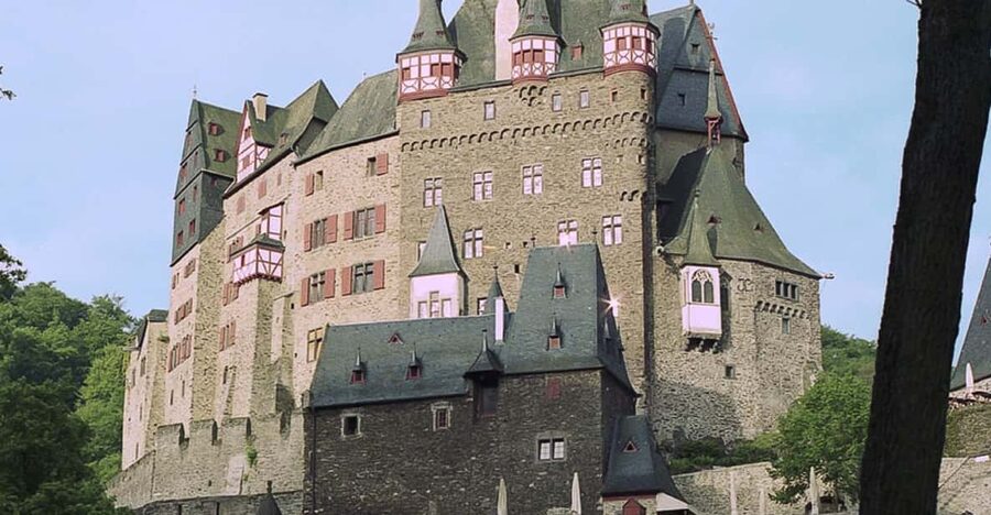 Frankfurt: Day Trip to Eltz Castle - Price and value: what you are paying for at $323 per person