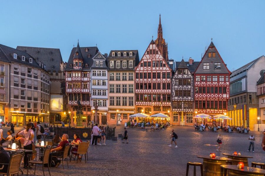 Frankfurt: New Old Town and Highlights German-Language Tour - St. Paul’s Church and Where Democracy Took Shape