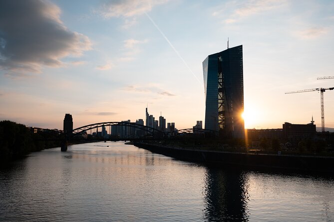 Frankfurt Private Walking Tour with a Local - Why a local walking route beats trying to figure Frankfurt out alone
