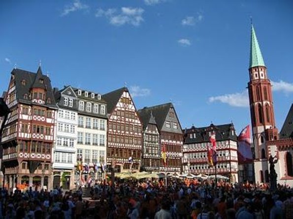 Frankfurt Private Walking Tour with Relaxing Cruise - Key Highlights to Know Before You Go