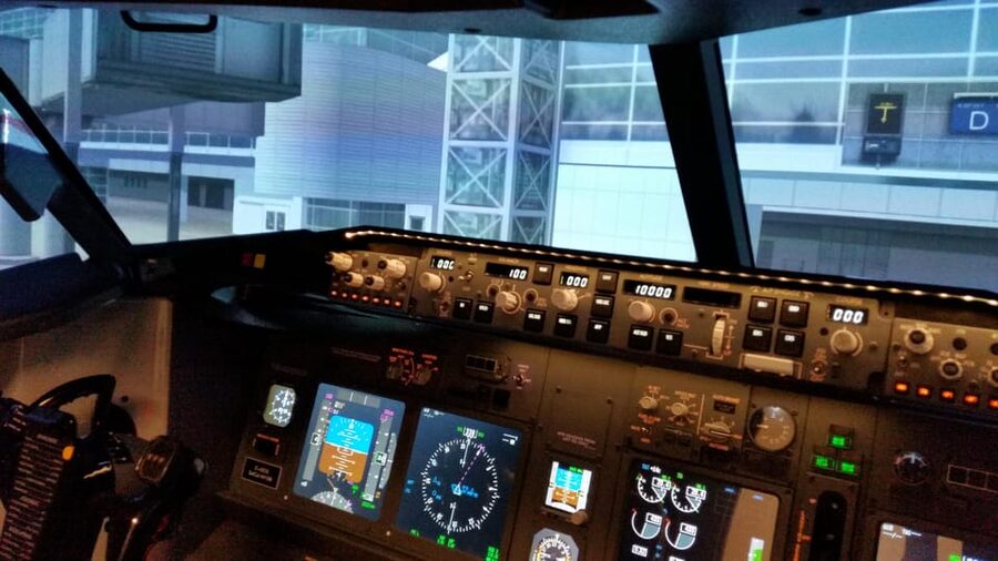 Frankfurt: "Ready for take off" - Flight Simulator B737 - Takeoffs And Landings, With Coaching When It Counts