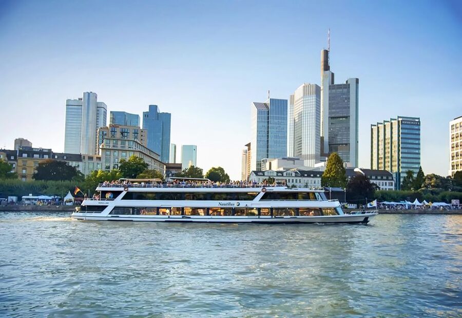 Frankfurt: River Main Sightseeing Cruise with Commentary - Who This Cruise Suits Best