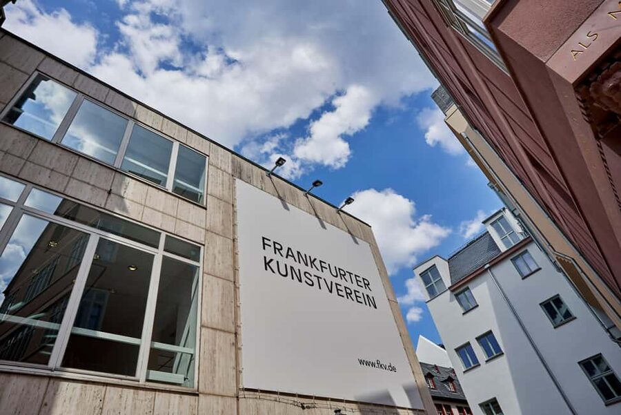Frankfurter Kunstverein: Admission ticket - Steinernes Haus and the best way to orient in Frankfurt’s New Old Town