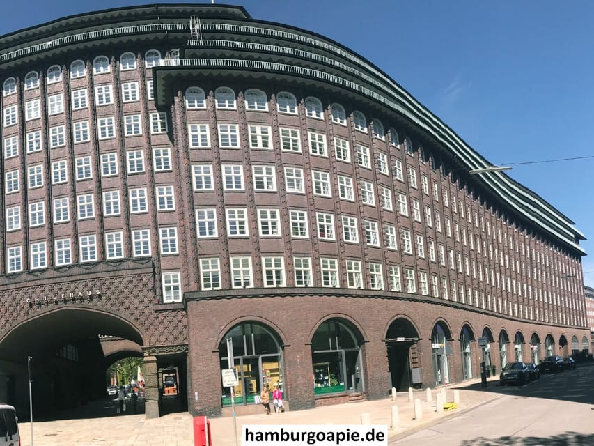 Free tour: Centro Histórico. Tú decides el precio al final - Elbphilharmonie: The Icon Stop That Doesn’t Feel Like a Detour