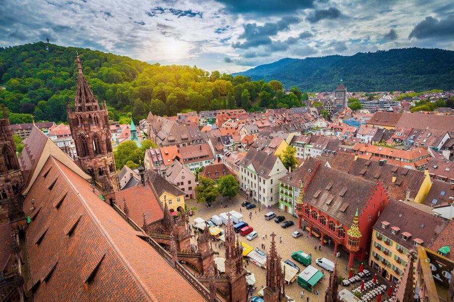 Freiburg: Exciting City Tour with sightseeing and history - Bermuda Triangle Nightlife District: Atmosphere and Food Culture Feel
