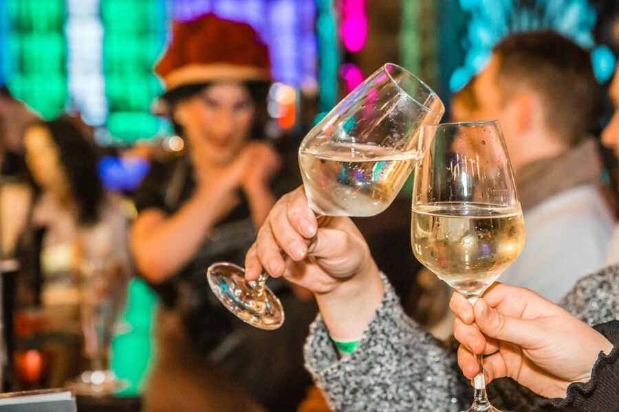 Freiburg: Guided Pub Crawl with Drinks - Key points worth knowing before you go