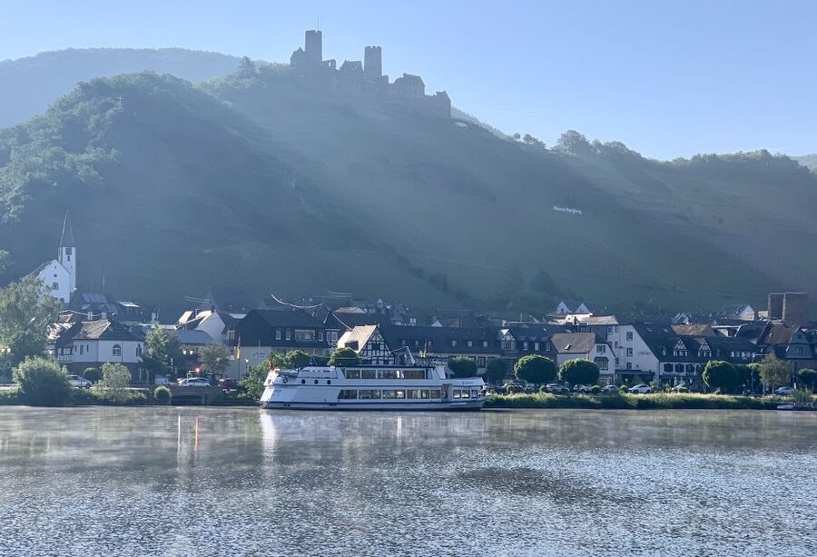 From Alken: Return Day Trip by Boat to Cochem - Service, comfort, and the stuff you need to know