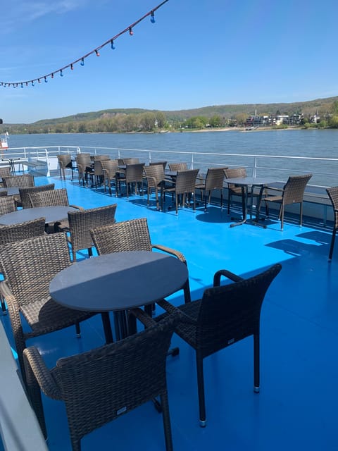 From Bonn: Christmassy Advent Cruise on the Rhine - What the 90 minutes feel like from start to finish
