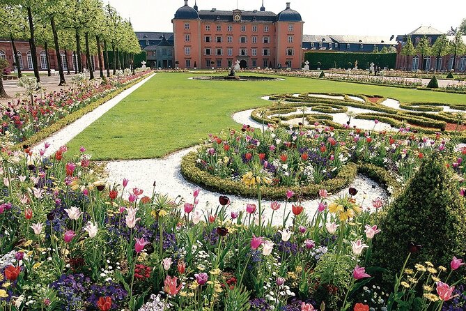 from Frankfurt: Heidelberg, Mercedes Museum / Schwetzinger Schloß - What to pack and how to enjoy every stop without getting cranky