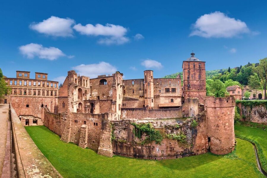 From Frankfurt: Heidelberg & Rothenburg Full-Day Tour - From Frankfurt pick-up to a 9 hour medieval loop