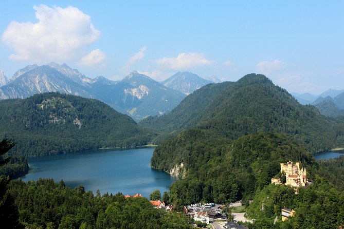 From Fussen: Neuschwanstein, Linderhof and More Private Tour - Oberammergau: lunch time, carvings, and painted houses
