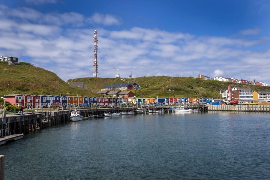 From Hamburg, Brunsbüttel or Cuxhaven: Day Trip to Helgoland - Crossing time on the Elbe and the North Sea: plan your energy