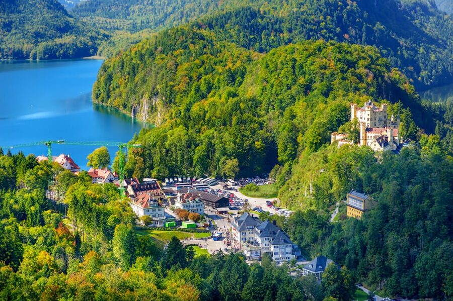 From Hohenschwangau: Tour to Neuschwanstein Castle - Timing Options: Morning vs Afternoon Reality
