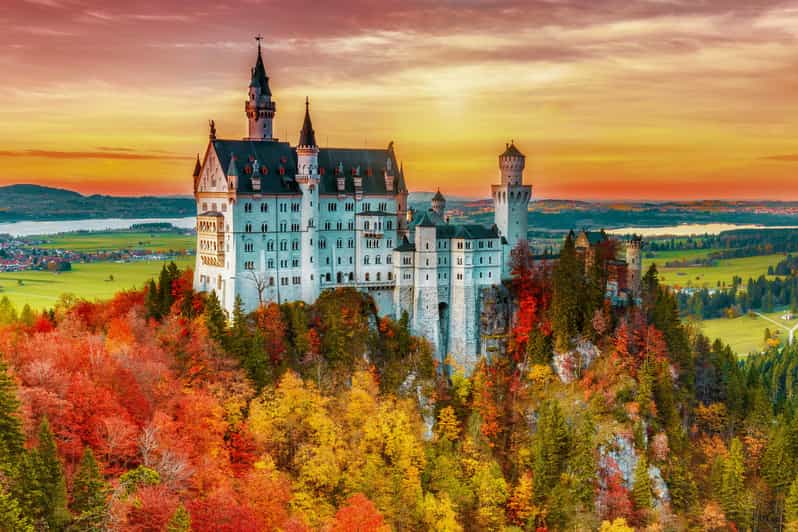 From Hohenschwangau: Tour to Neuschwanstein Castle - Meeting at Hohenschwangau P3 (Alpseestraße 1) and Getting Set