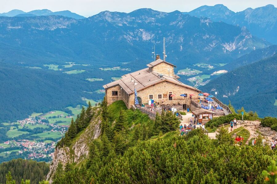 From Munich: Berchtesgaden Foothills and Obersalzberg - Kehlsteinhaus and the Eagle’s Nest: the special ride and the mountain-top reward