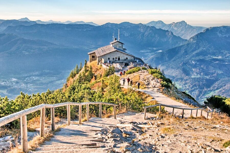 From Munich: Guided Group Tour to Eagle’s Nest - Setting off from Munich, the Alpine roads do the heavy lifting