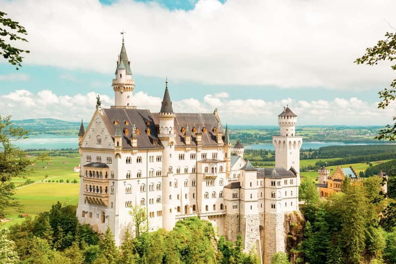 From Munich: Premium Neuschwanstein Castle & Linderhof Tour - Neuschwanstein Castle: Your Time Starts With a Real Walk