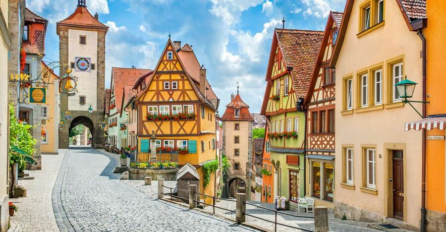 From Munich: Rothenburg and Nördlinger Ries Day Trip by Bus - Quick hits you should know