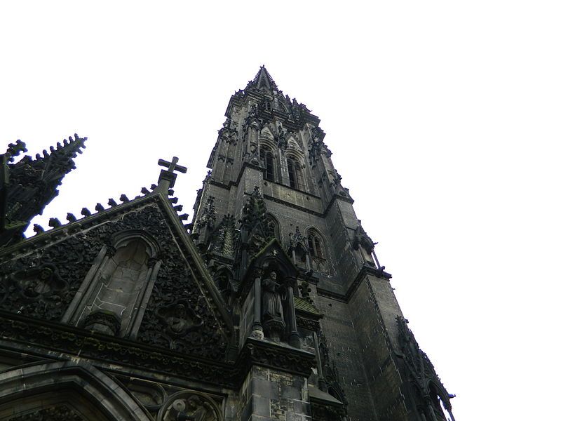 German Hamburg Historic City Center Pay-What-You-Want Tour - Group size rules to know before you book