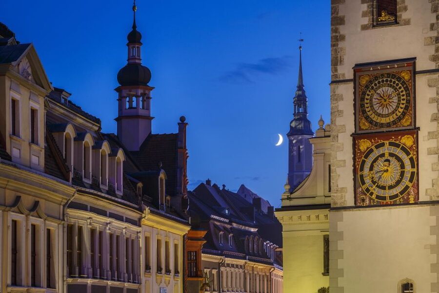 Görlitz: Old Town Guided Walking Tour - Obermarkt: where the walk gets its footing
