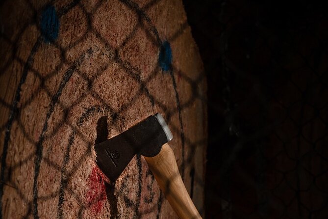 Guided Axe Throwing Experience in Frankfurt Altstadt - Should You Book WoodCutter Urban Axe Throwing?