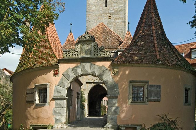Guided Rothenburg Day Trip from Frankfurt - Free time in Rothenburg: shopping, souvenirs, and what to snack on