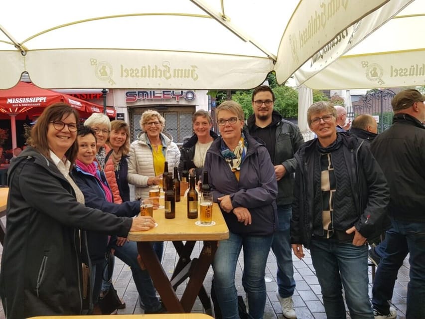 (H)Alt! 4 Bier! Brauhaus! Führung! - Old Town walking segment: carnival lore and Cologne rivalry